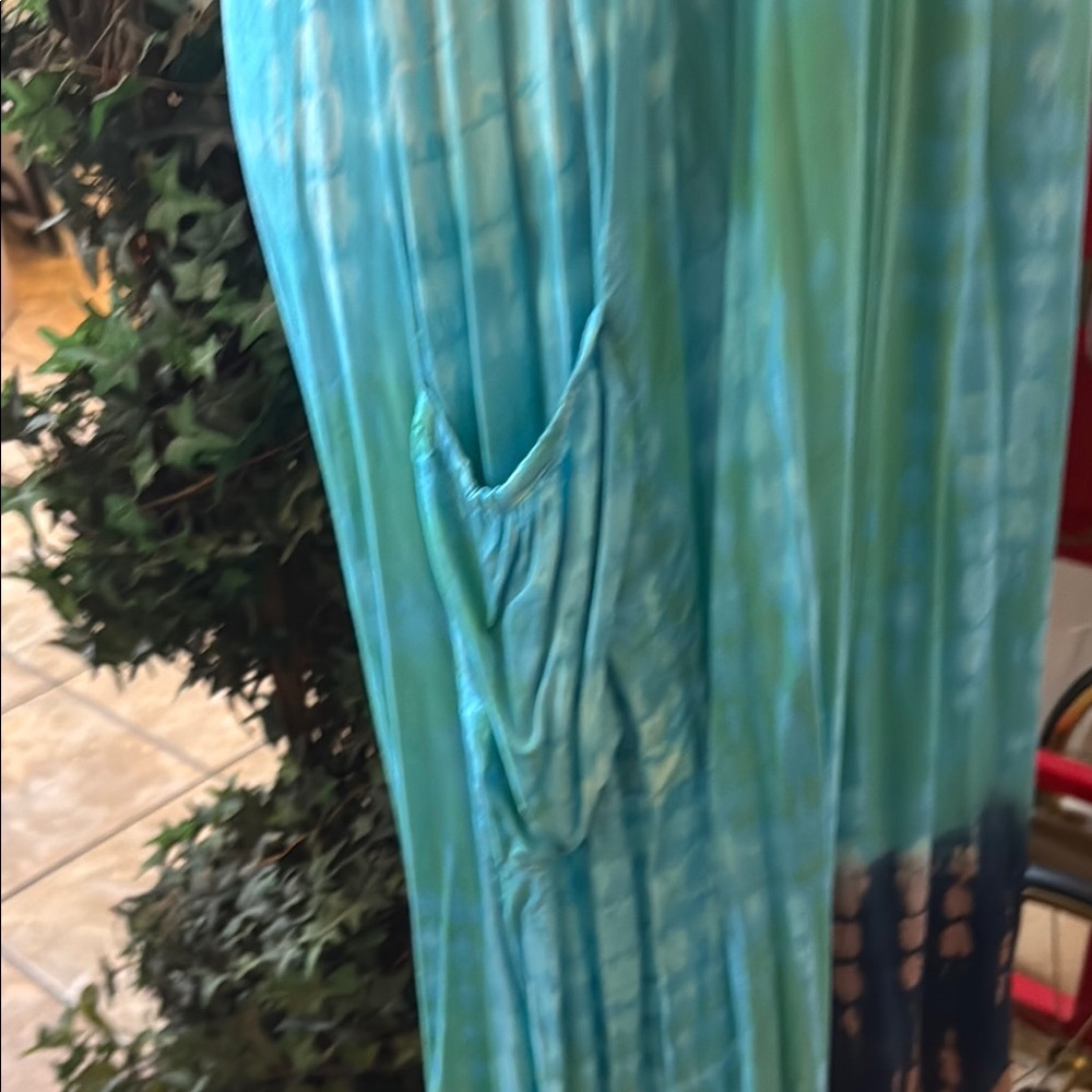 Spirit Blue and Green Tie-Dye Maxi Dress - Picture 5 of 7